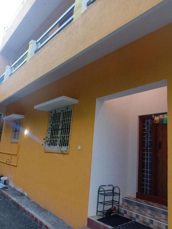 Thendral Homestay Puducherry Eksteriør billede